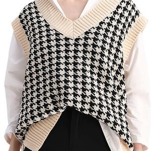 Oversized knit sweater vest size S
